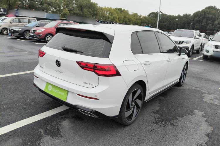 Used Volkswagen Golf 2023 Facelift 280TSI DSG R-Line