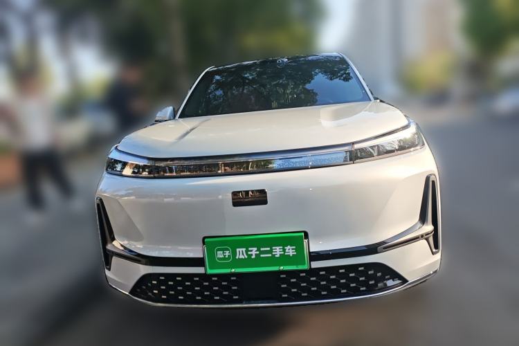 Used Geely Galaxy M9 2025 Model 210km Four-Wheel-Drive Leading Edition