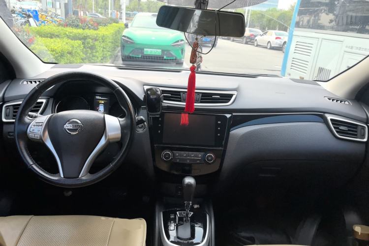 Used Nissan Qashqai 2016 2.0L CVT Luxury Edition
