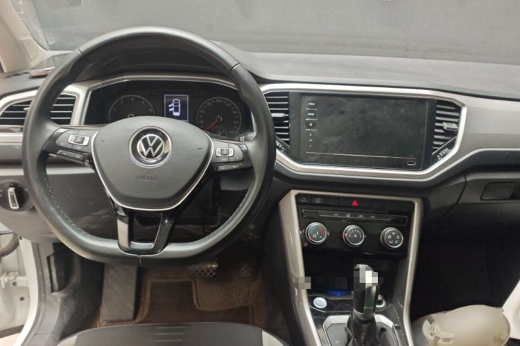 Used Volkswagen T-ROC 2022 280TSI DSG Two-Wheel Drive Elite PLUS Center Console