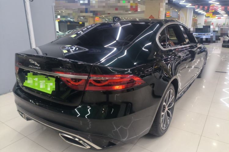 Used Jaguar XFL 2022 XFL 2.0T P250 Two-Wheel-Drive Elite Sport Edition Rear Right 45 Deg