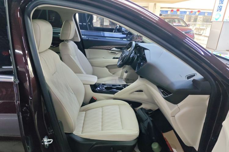 Used Buick Envision 2022 Encore Plus Avenir Aivia 7-Seater Edition Right Front Seat