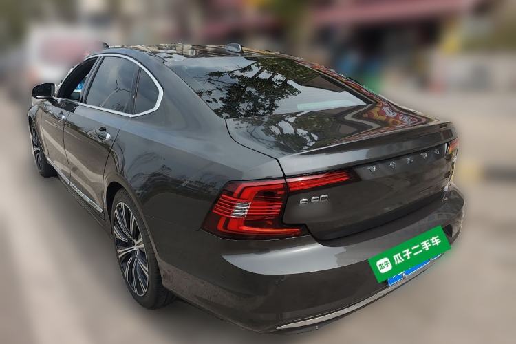 Used Volvo S90 2021 B5 Luxury Smart Edition
