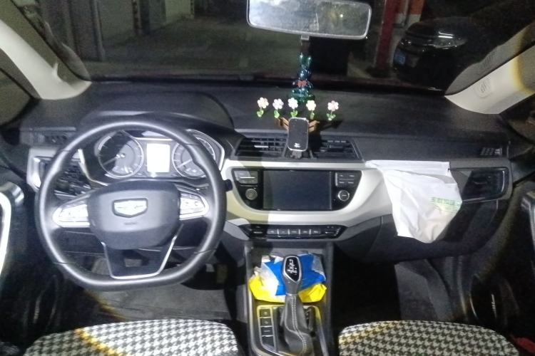 Used Geely Auto Vision X3 2019 Upgraded Model 1.5L CVT Elite Version
