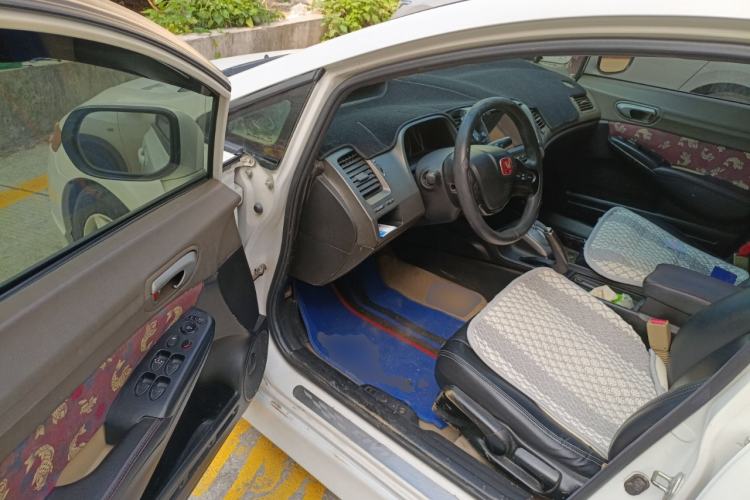 Used Honda Civic 2006 1.8L Automatic Classic Edition Driver Seat