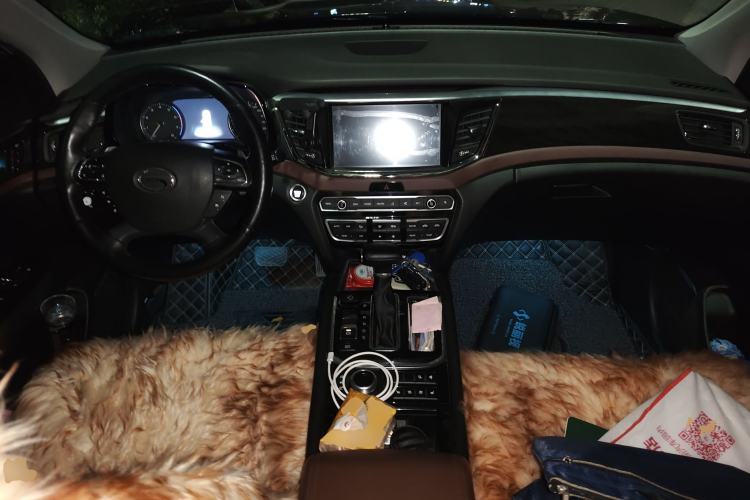 Used GAC Trumpchi GS8 2017 320T Four-Wheel Drive Luxury Smart Connectivity Version (7 Seats)
