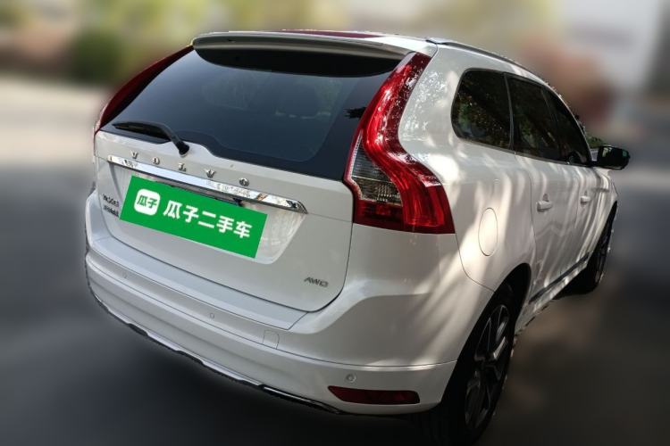 Used Volvo XC60 2017 T5 AWD Smart Upgrade Edition
