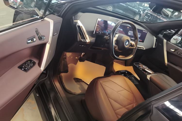 Used BMW iX 2023 Updated xDrive50
