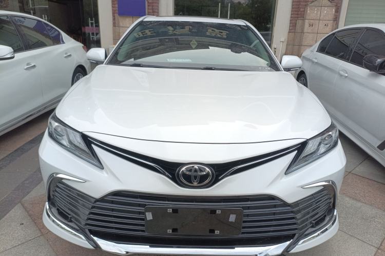 Used Toyota Camry 2023 2.0G Luxury Edition