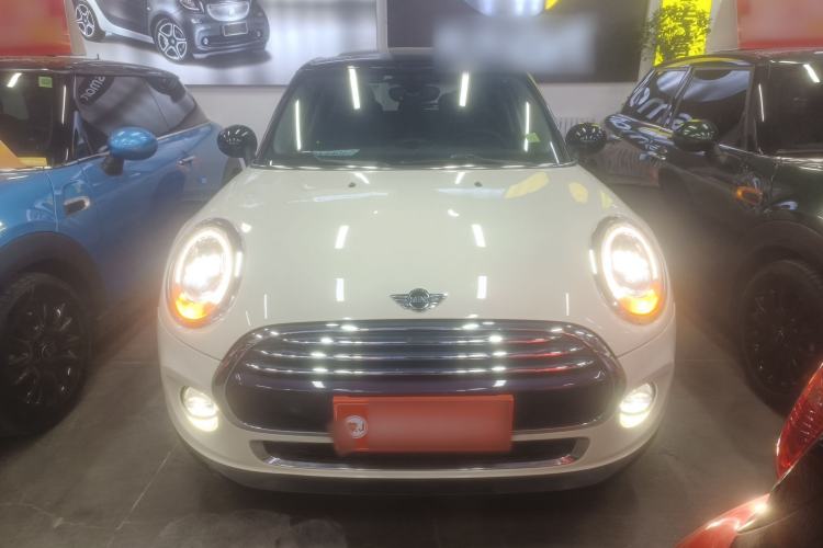 Used MINI MINI 2016 1.5T COOPER Performance Edition 5-door version