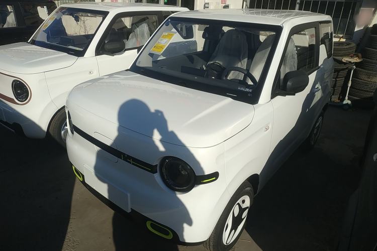 Used Geely Galaxy Panda 2025 210 km – Yuanqi Bear