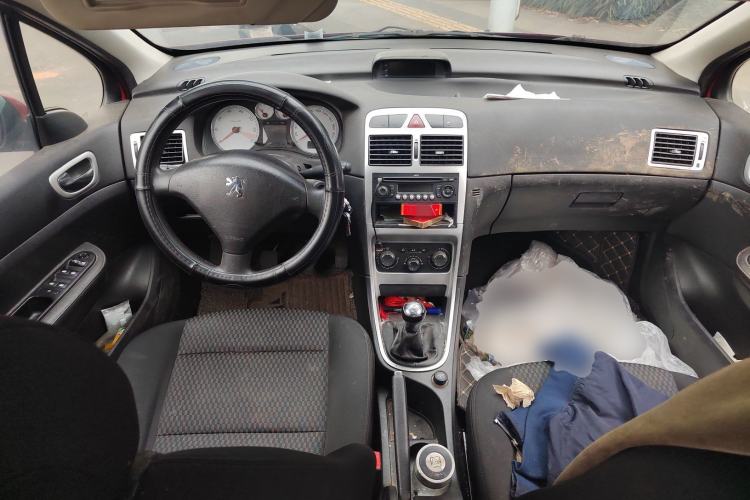 Used Peugeot 307 2012 Hatchback 1.6L Manual Comfort Edition