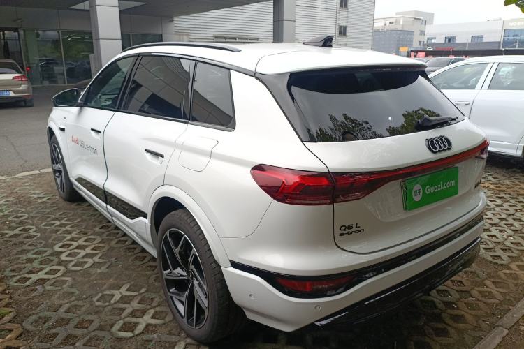 Used Audi Q6L e-tron 2026 First Launch Navigation Edition