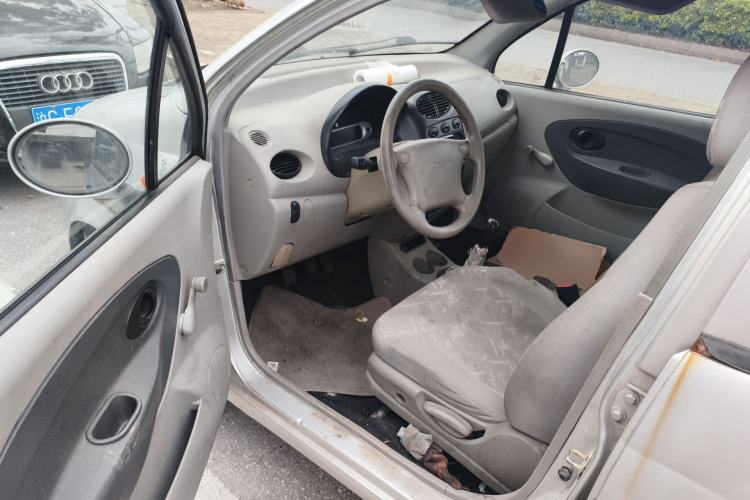 Used Chery QQ3 2012 Fashion Edition 1.0L Manual Champion Version
