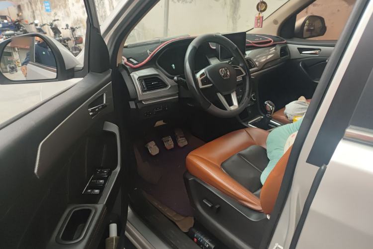 Used BAIC Weiwang M50F 2017 1.5L Luxury Model
