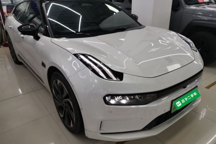 Used Zeekr 001 2023 WE Edition 100 kWh Front Right 45 Deg