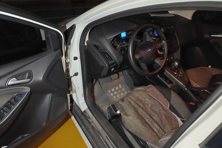 Used Ford Focus 2012 Hatchback 1.6L Automatic Comfort Model
