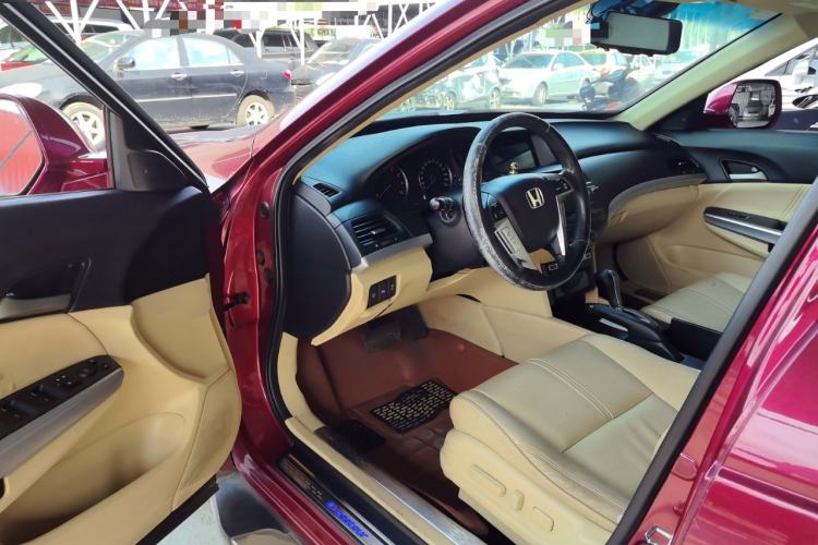 Used Honda Crosstour 2012 2.4L Luxury Edition Driver Seat