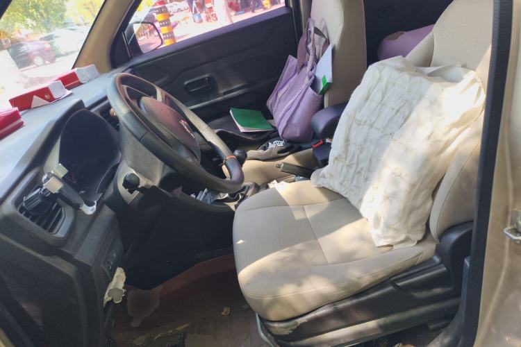 Used Wuling Hongguang V 2019 1.5L Base Version China VI LAR Left Front Seat