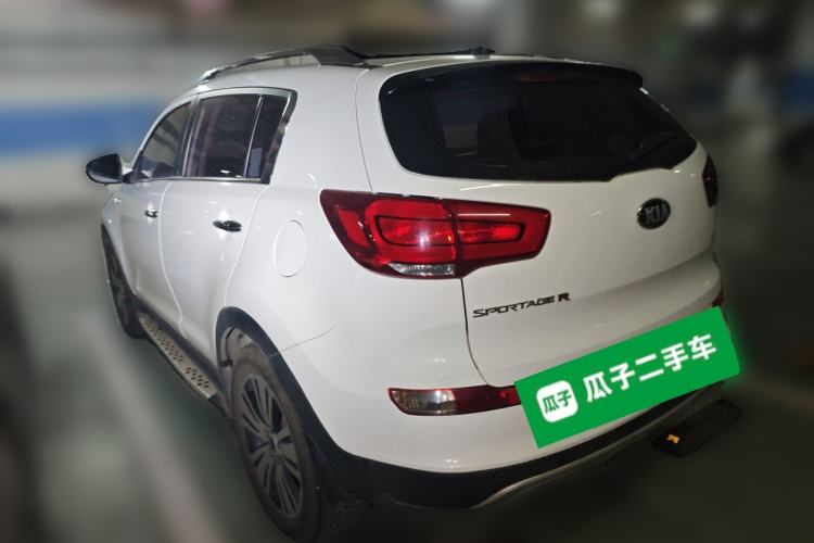 Used Kia Sportage R 2015 2.0L Automatic Two-Wheel Drive DLX Model Rear Left 45 Deg