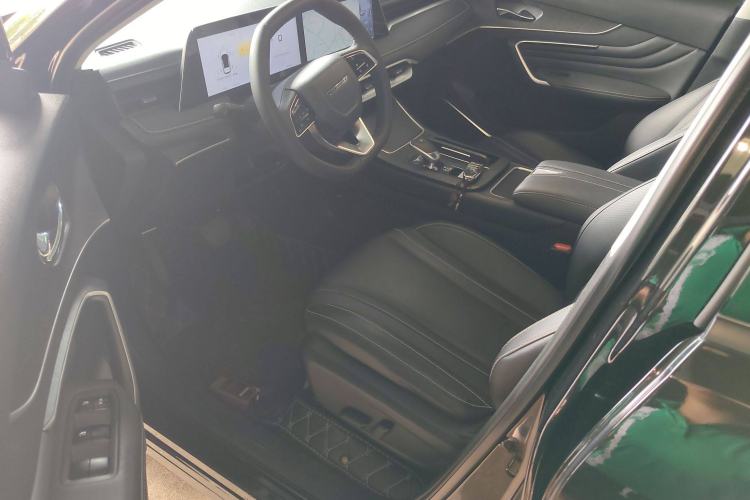 Used Venucia V 2023 260T Black Horse Edition Pro