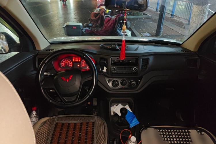 Used Wuling Hongguang V 2022 1.5L Jingqu Edition Electric-Assist LAR
