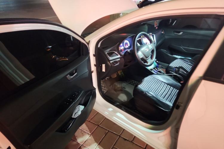 Used Hyundai Verna (new generation) 2016 1.4L Automatic Cool Edition GLS
