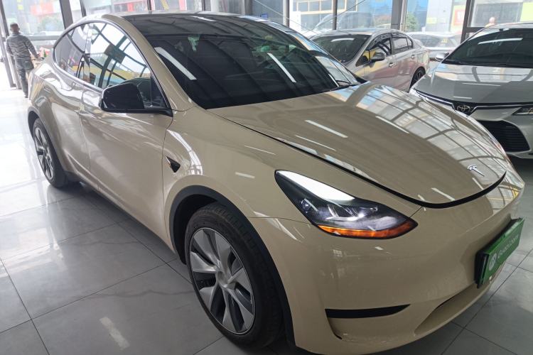 Used Tesla Model Y 2022 Rear-Wheel-Drive Version
