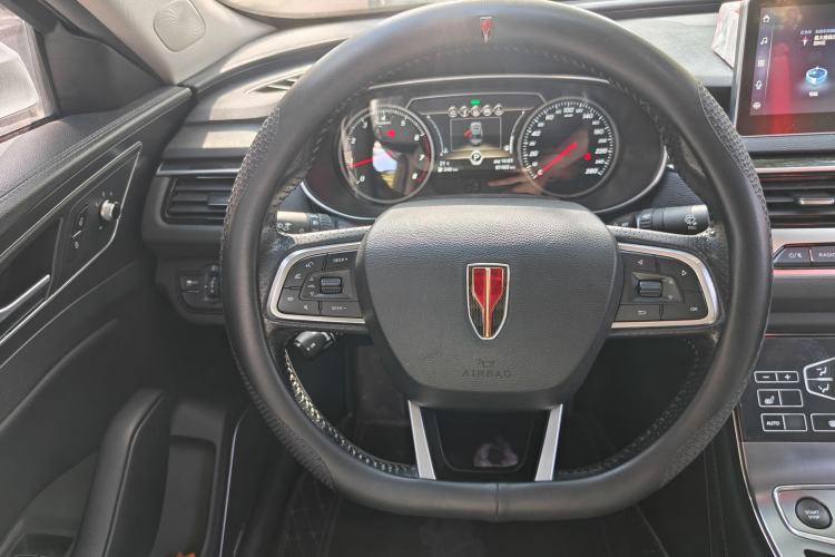 Used Hongqi H5 2020 1.8T Automatic Smart Connect Flagship Edition Steering Wheel