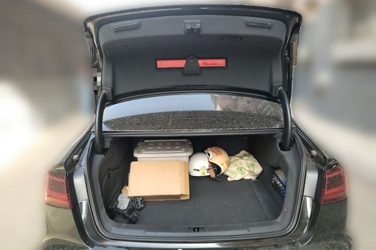 Used Audi A6L 2018 30th Anniversary Edition 35 TFSI Fashion Model Trunk