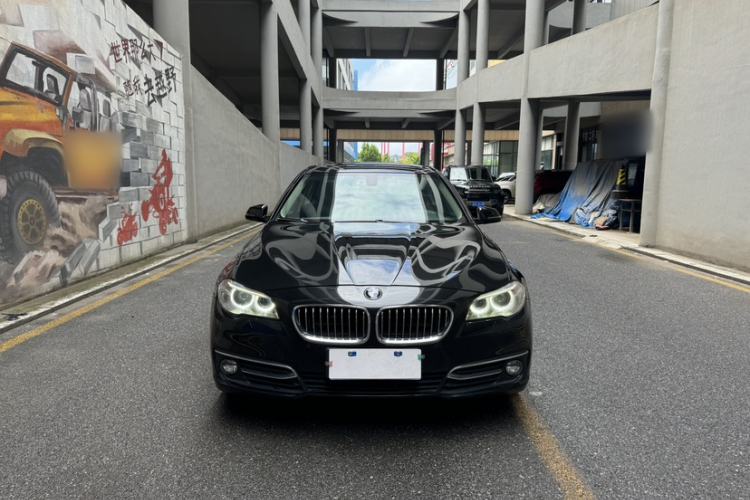 Used BMW 5 Series 2014 525Li Luxury Design Package