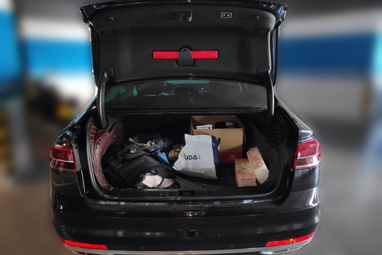 Used Volkswagen Phideon 2019 380TSI Two-Wheel Drive Business Edition China VI Standard