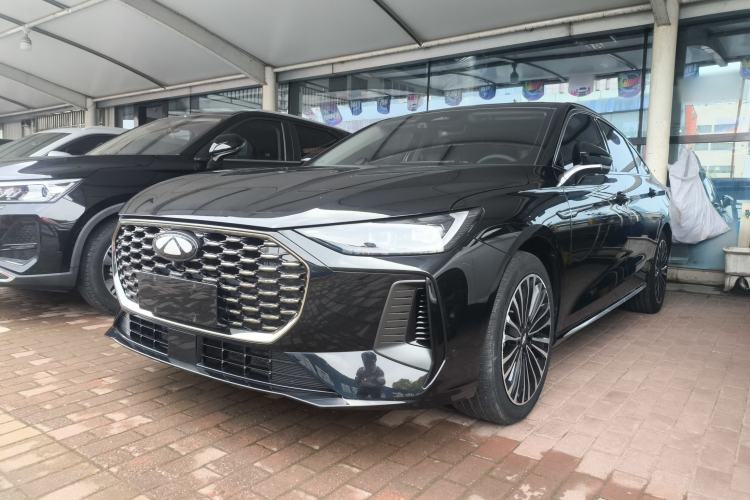 Used Chery Fengyun A8L 2025 1.5 TGDI 145 km Luxury Version