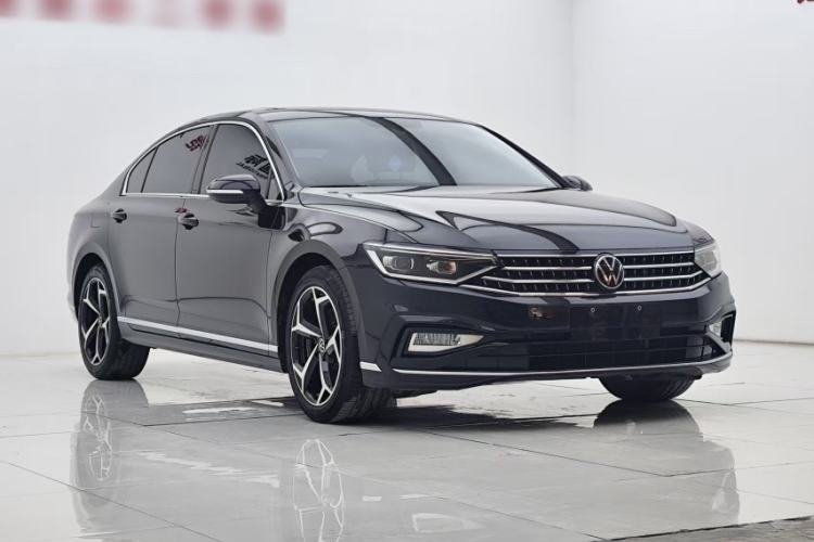 Used Volkswagen Magotan 2023 2 Million Units Limited Edition 330TSI DSG Leading Version Exterior 9
