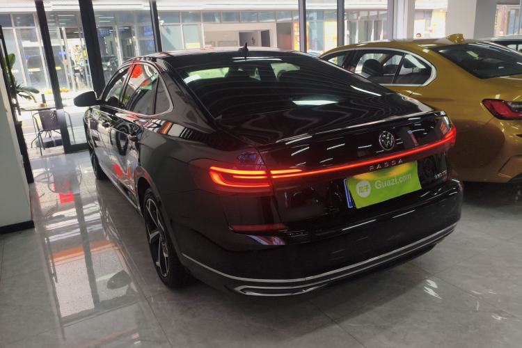 Used Volkswagen Passat 2024 330TSI Starry Elite Edition
