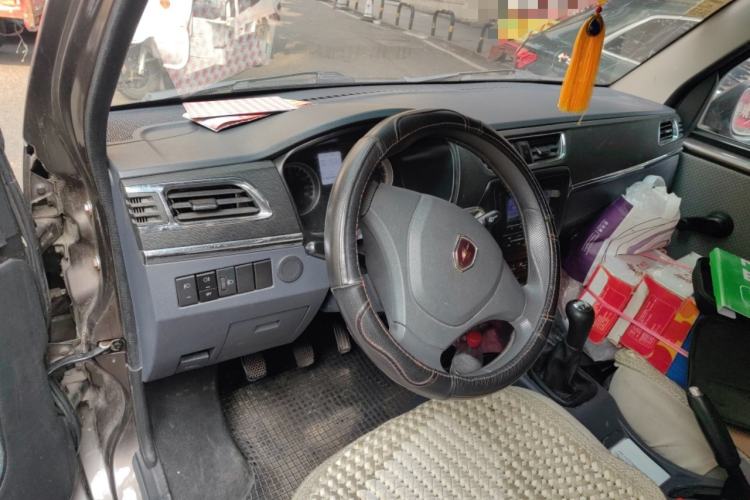 Used Jinbei Hiace X30 2018 1.3L Standard Edition DLCG12 Center Console