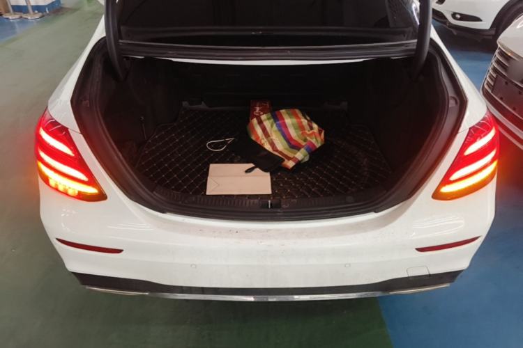 Used Mercedes-Benz E-Class 2018 Restyled E 300 L Sporty and Stylish Edition Trunk