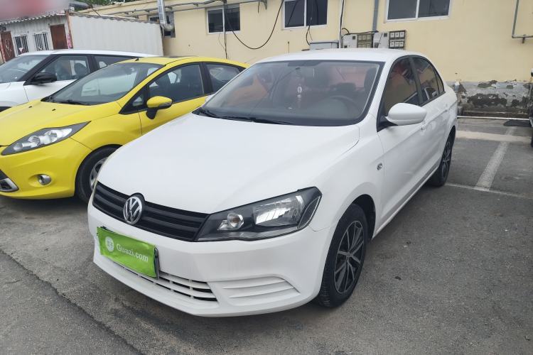 Used Volkswagen Jetta 2015 1.6L Manual Fashion Edition