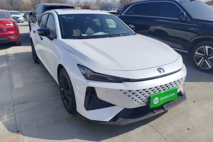 Used CHANGAN UNI-V 2024 1.5T Luxury Edition