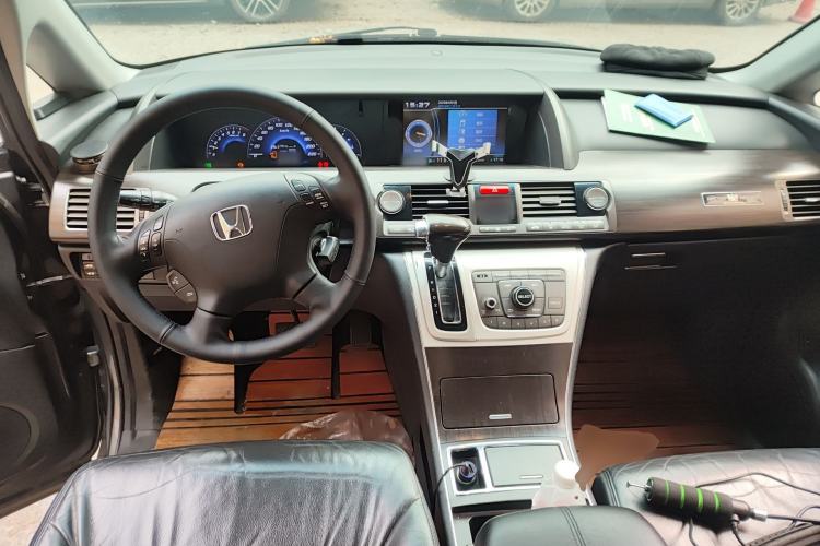 Used Honda Elysion 2012 2.4L VTi-S Prestige Edition
