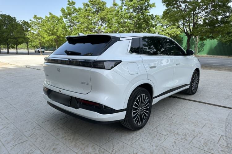 Used Dongfeng Aeolus L8 2025 Model 185KM Dream Edition