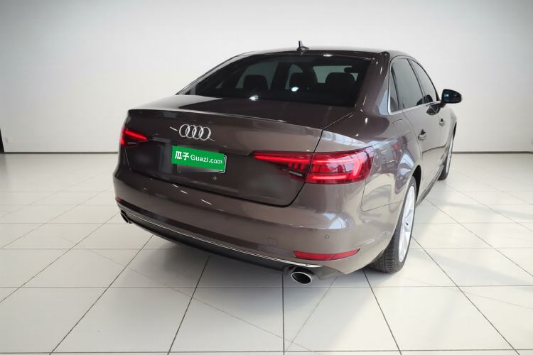 Used Audi A4L 2018 30th Anniversary Edition 40 TFSI Trendy Model