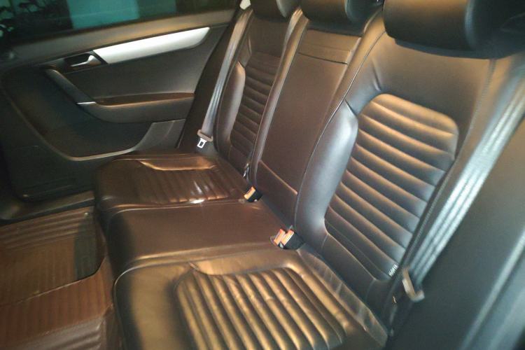 Used Volkswagen Magotan 2015 1.8TSI Advanced Model
