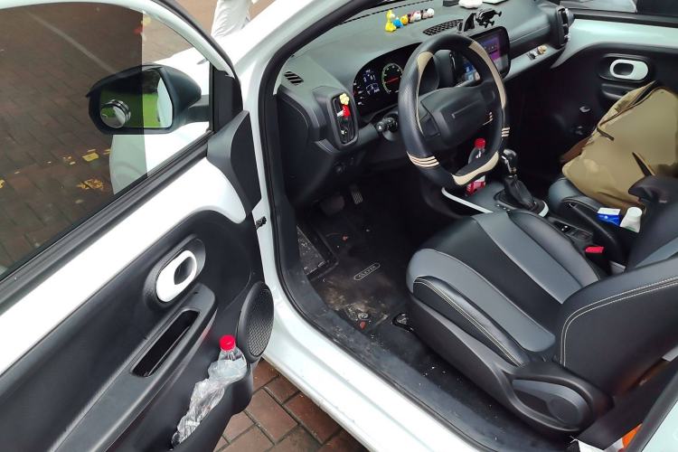 Used Roewe Clever 2022 311km QiQi BoBo Edition Driver Seat