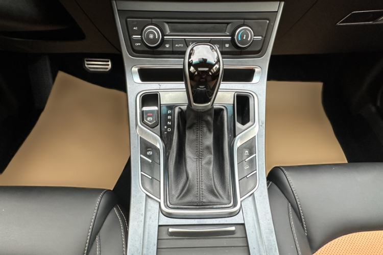 Used Geely Auto Vision S1 2018 1.4T CVT FENGXING Model