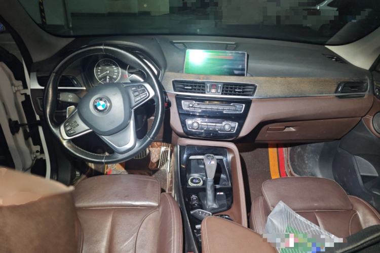 Used BMW X1 2016 xDrive25Li Luxury Model Center Console