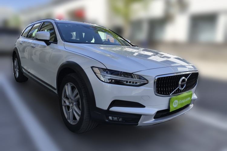 Used Volvo V90 2019 Cross Country T5 AWD Smart Range Version China VI Standard
