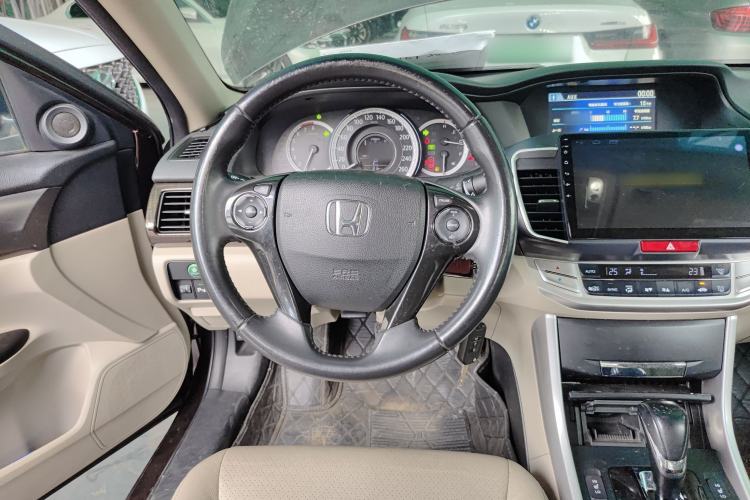 Used Honda Accord 2014 2.0L EX Luxury Edition Steering Wheel