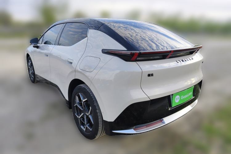 Used Lynk & Co Z20 2025 530 km Range Rear-Wheel Drive Max Rear Left 45 Deg