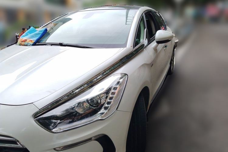 Used DS 5 2014 1.6T Elegant Version THP160 Guazi used car, China used car export, Used car for sale, Used cars, Cheapest cars for sale